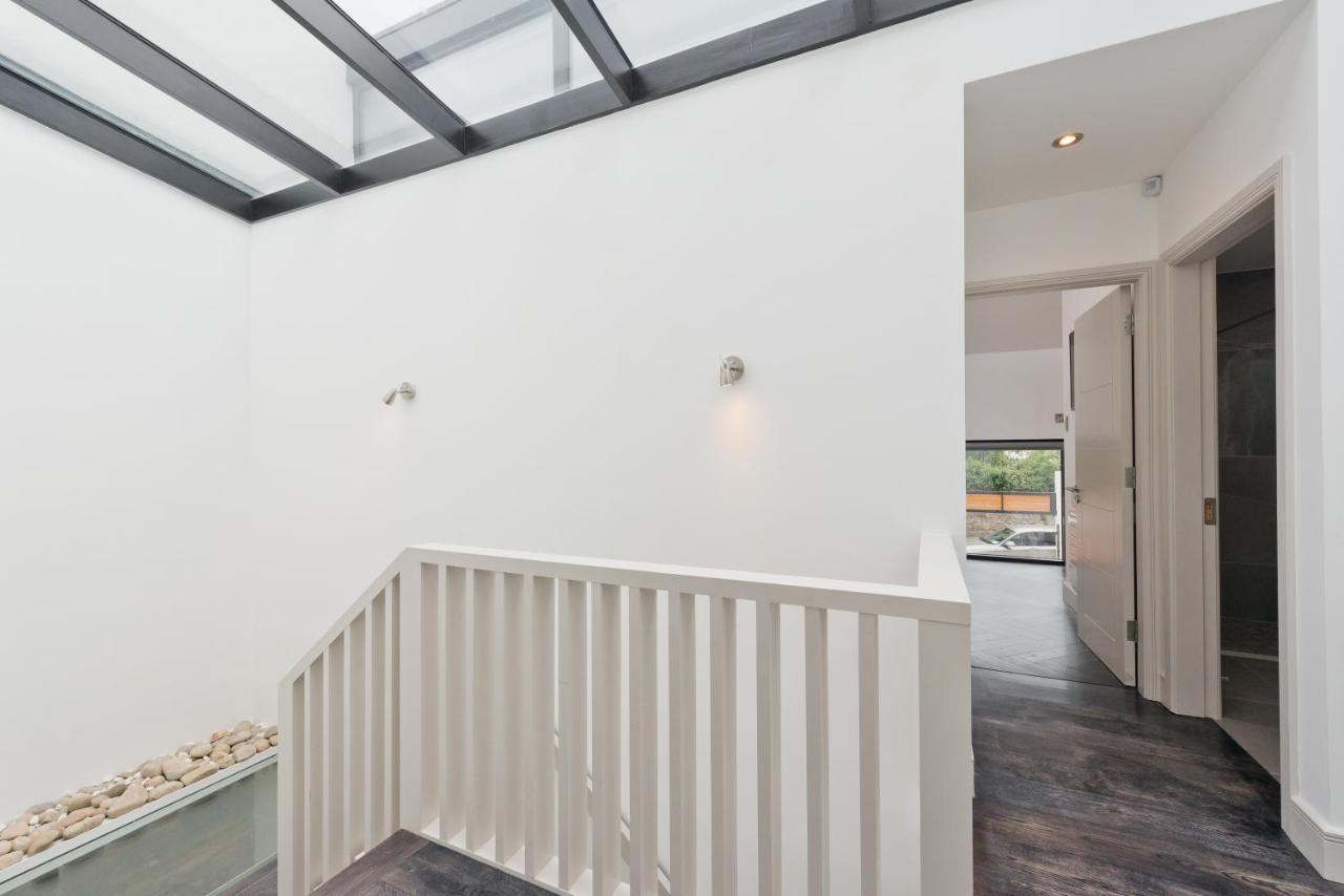 The Van Morrison Suite - Hiphipstay Dublin Extérieur photo