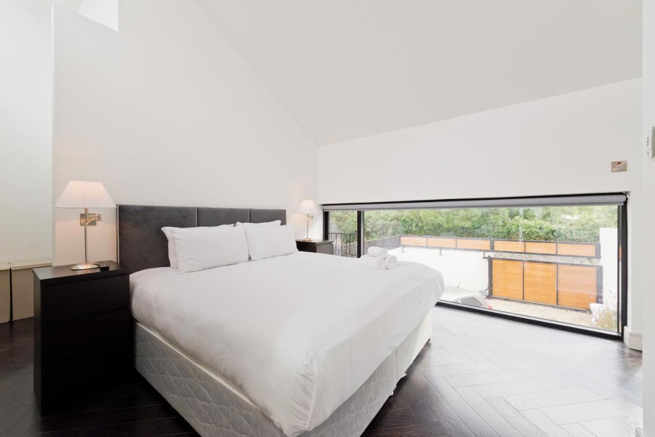 The Van Morrison Suite - Hiphipstay Dublin Extérieur photo
