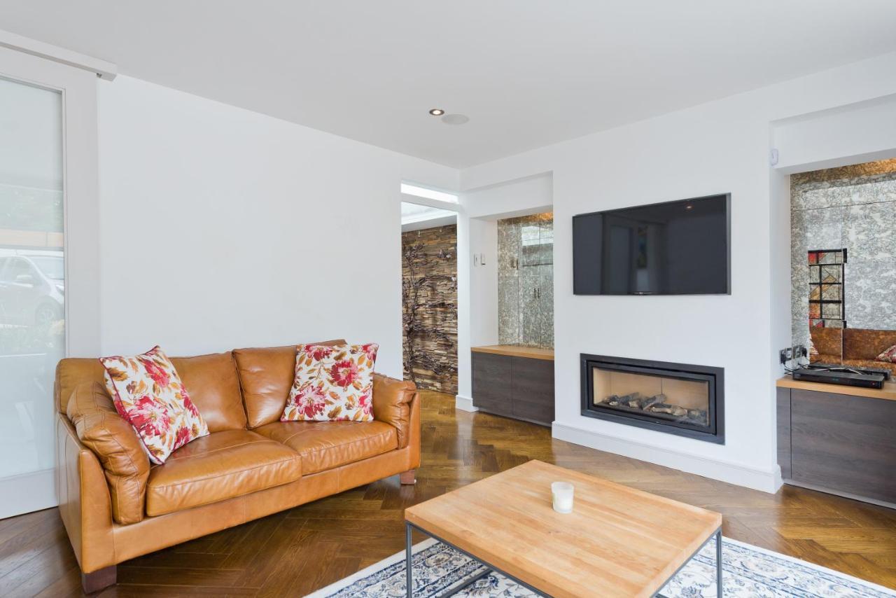 The Van Morrison Suite - Hiphipstay Dublin Extérieur photo